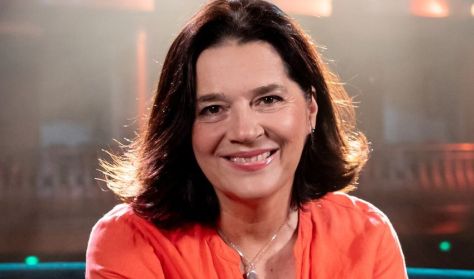 Zsuzsa Csarnóy Zsuzsa Csarnóy