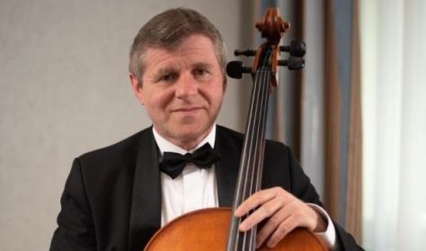 Miklós Oláh 