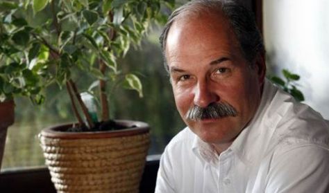 BERECZ ANDRÁS: HAZAKÍSÉRLEK - ÉNEK- ÉS MESEMONDÓ EST