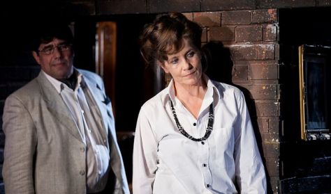 Arthur Miller: Alku Arthur Miller: Alku