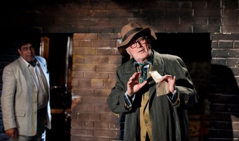 Arthur Miller: Alku Arthur Miller: Alku
