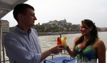 Hajós városnézés koktéllal vagy sörrel a Dunán/Cocktail&Beer Cruise
