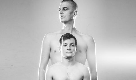 ELHANYAGOLT FÉRFISZÉPSÉGEK - szkeccsparádé testhasználattal - (DEKK by Dumaszínház - Füge Produkció) ELHANYAGOLT FÉRFISZÉPSÉGEK - szkeccsparádé testhasználattal - (DEKK by Dumaszínház - Füge Produkció)