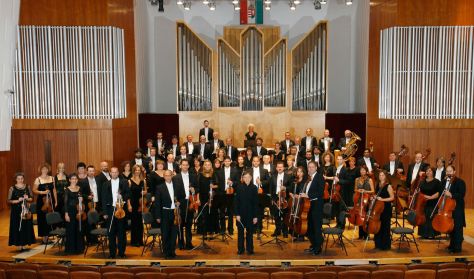 3. Verdi: Requiem " Agora Művelődési - és Sportház "