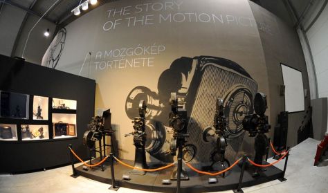 Korda Filmpark Látogatóközpont kiállítás/ szerdától - vasárnapig Korda Filmpark Látogatóközpont kiállítás/ szerdától - vasárnapig