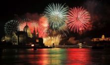 Augusztus 20 Tűzijáték néző hajókirándulás svédasztalos vacsorával és korlátlan italfogyasztással