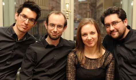 Classicus Quartet és a Soharóza Kórus