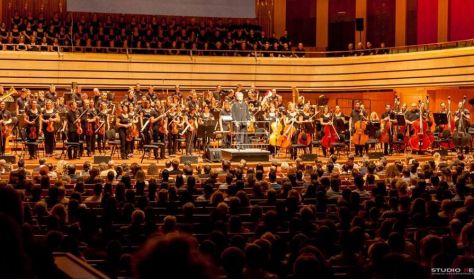 Budafoki Dohnányi Zenekar, Suppé, Bartók: A fából faragott királyfi , Vezényel: Hollerung Gábor Budafoki Dohnányi Zenekar, Suppé, Bartók: A fából faragott királyfi , Vezényel: Hollerung Gábor