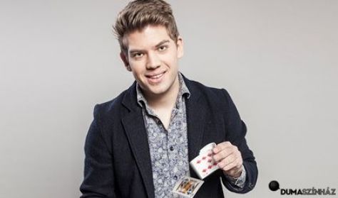 SZILVESZTER - Káprázat Zrt. - Badár Tamás önálló bűvész estje SZILVESZTER - Káprázat Zrt. - Badár Tamás önálló bűvész estje