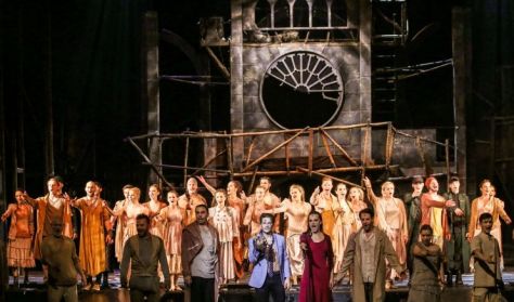 A Notre Dame-i Toronyőr 2018 A Notre Dame-i Toronyőr 2018