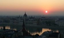 Romantikus naplemente Budapest felett 2 fő