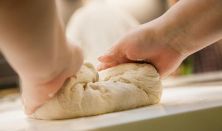 FŐZŐTANFOLYAM: Mindennapi kenyerünk - haladó kenyérsütő tanfolyam Novacsek Áronnal