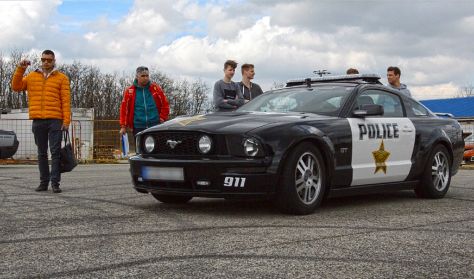 Ford Mustang GT Police vezetés KakucsRing 6 kör
