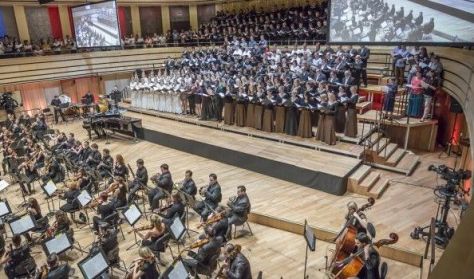 Carmina burana - Bp-i Nemzetközi Kórusverseny Nagydíjas Versenye Carmina burana - Bp-i Nemzetközi Kórusverseny Nagydíjas Versenye