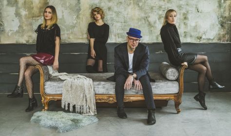 SZILÁRD PIANO PROJEKT - Galambos Dorina, Kiss Flóra & Schoblocher Barbara SZILÁRD PIANO PROJEKT - Galambos Dorina, Kiss Flóra & Schoblocher Barbara
