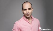 APRÓBETŰS RÉSZEK - Kovács András Péter önálló estje, előzenekar: Szabó Balázs Máté APRÓBETŰS RÉSZEK - Kovács András Péter önálló estje, előzenekar: Szabó Balázs Máté