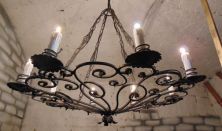 Varázsvilág - Titkok Kamrája családbarát szabadulós játék 75 perces