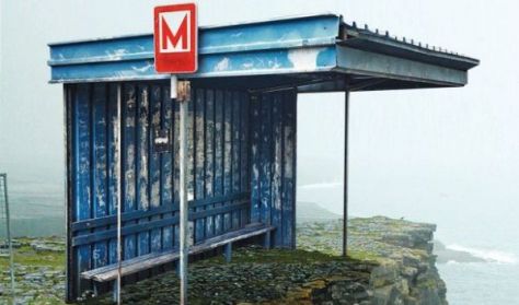 Megálló / Szücs Zoltán – Mentőcsónak Megálló / Szücs Zoltán – Mentőcsónak