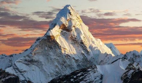 Ezüst Vasárnap - Mount Everest festő workshop