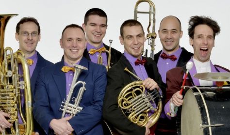 Brass Hu-morzsák - zenés pantomim - családi műsor Brass Hu-morzsák - zenés pantomim - családi műsor