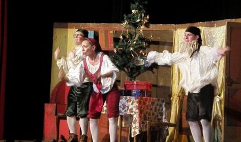 Suszter és a karácsonyi manók - Fogi Színház előadása