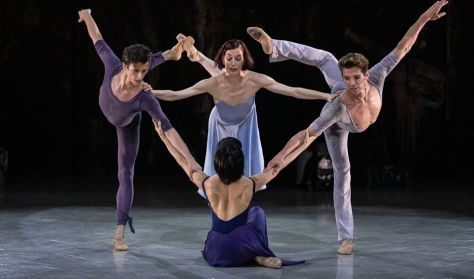 BÉJART BALLET LAUSANNE „Wien, Wien, nur du Allein” BÉJART BALLET LAUSANNE „Wien, Wien, nur du Allein”