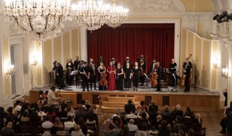 Budapesti Vonósok és a Weiner Leo Konzervatórium ifjú szólistáinak közös koncertje