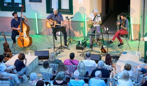 Koncert Cseh Tamás és Bereményi Géza dalaiból - Vodku fiai és a Blue sPot zenekar