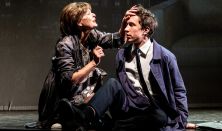 xxxOlt Tamás - Szirtes Edina "Mókus" - Váradi R. Szabolcs: TÜSKEVÁR