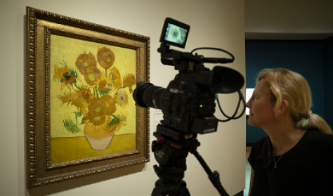 Napraforgók vonzásában - Van Gogh remekműveinek titkai - művészeti filmvetítés