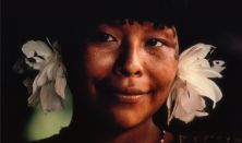Tárlatvezetés - Indiánok. Lelkek. Túlélők. / Guided tour - Yanomami. Spirits. Survivors.