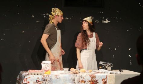 VIII: OPEN Fesztivál - DR?NKUBÁTOR / Kocsonya Zsófi: Örökölt bors VIII: OPEN Fesztivál - DR?NKUBÁTOR / Kocsonya Zsófi: Örökölt bors