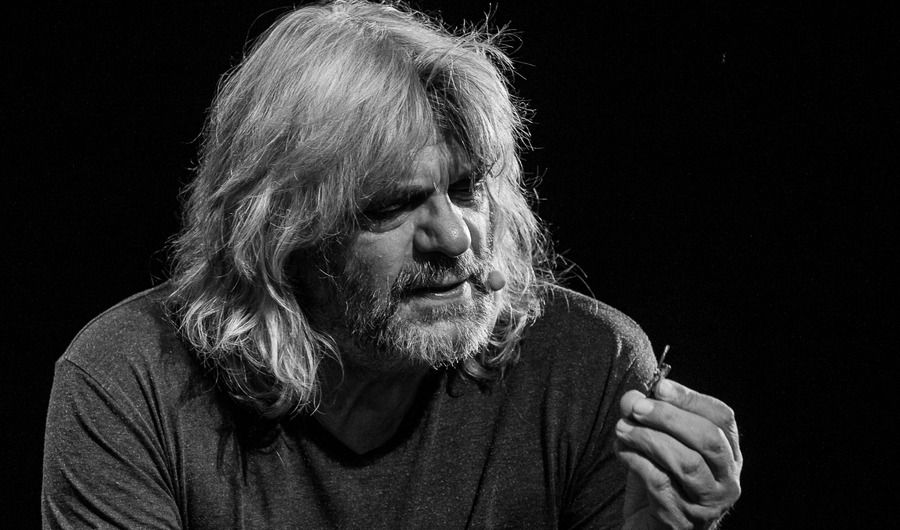 Túlélő trallalla - Földes László HOBO önálló estje