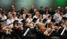 Mozart: Requiem - Előadja: Veszprém Város Vegyeskara, Győri Filharmonikus Zenekar