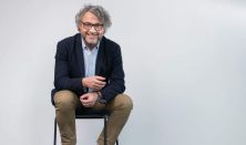 Mozart bikiniben – Kelmék között, avagy Wagner és az elegancia