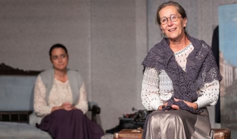 Kastély Kamaraszínház: Hedry Mária: Árnyéksors Kastély Kamaraszínház: Hedry Mária: Árnyéksors