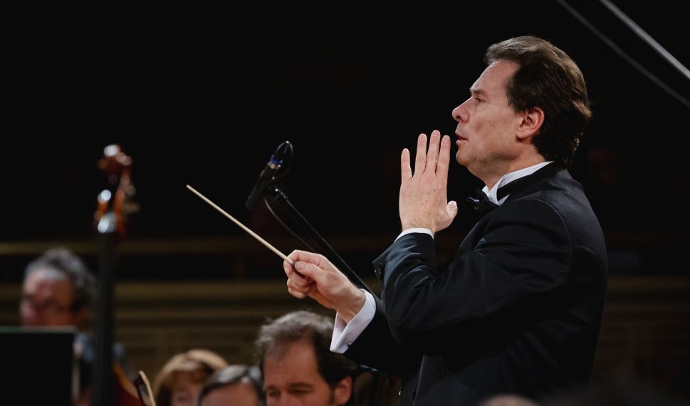 NEMZETI ÉNEKKAR 40 JUBILEUMI KONCERT Pászti/3