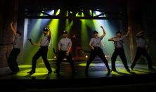 25/26 Alul semmi vjb.