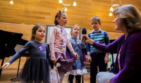 Zenés utazás a hullámok hátán - Kamara.hu Fesztivál - Simon Izabella gyerekműsora 6-12 éveseknek