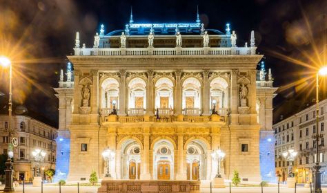 Hungarian singers present Mozart