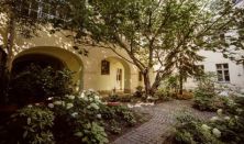 Secrets of the Old Town of Buda - Guided tour in Castle District including the Apothecary’s House