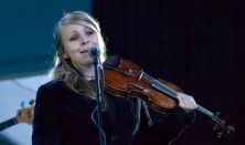 Kováts Kriszta: Víz-dalok