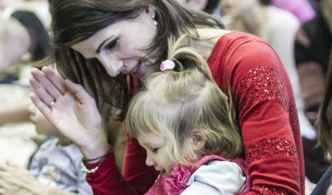 Szilveszteri Ringató • Gáll Viktória Emese