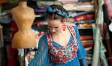 Folk Fashion – Dalban mondja el: ZENÉS TÁRLATVEZETÉS Herczku Ágnessel