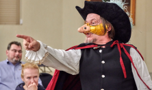 C, mint Cyrano