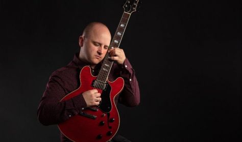 Gyémánt Bálint jazz-gitár DLA zárókoncertje Gyémánt Bálint jazz-gitár DLA zárókoncertje