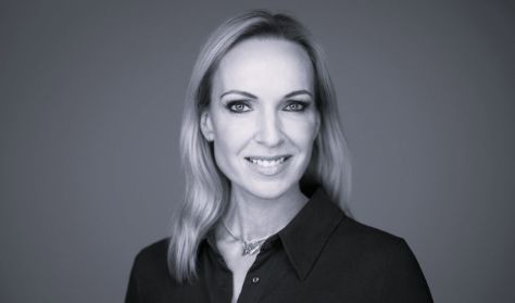 Dr. Almási Kitti előadása: Lezárás, Elenegedés, Újrakezdés Dr. Almási Kitti előadása: Lezárás, Elenegedés, Újrakezdés