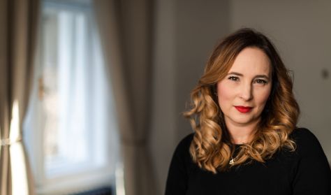 Folk Fashion - Divattörténeti tárlatvezetés Szatmári Judittal