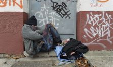 Ölelésben elaludni