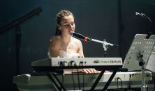 Show Violina - Karácsony: A Ghost Moments Productions előadása